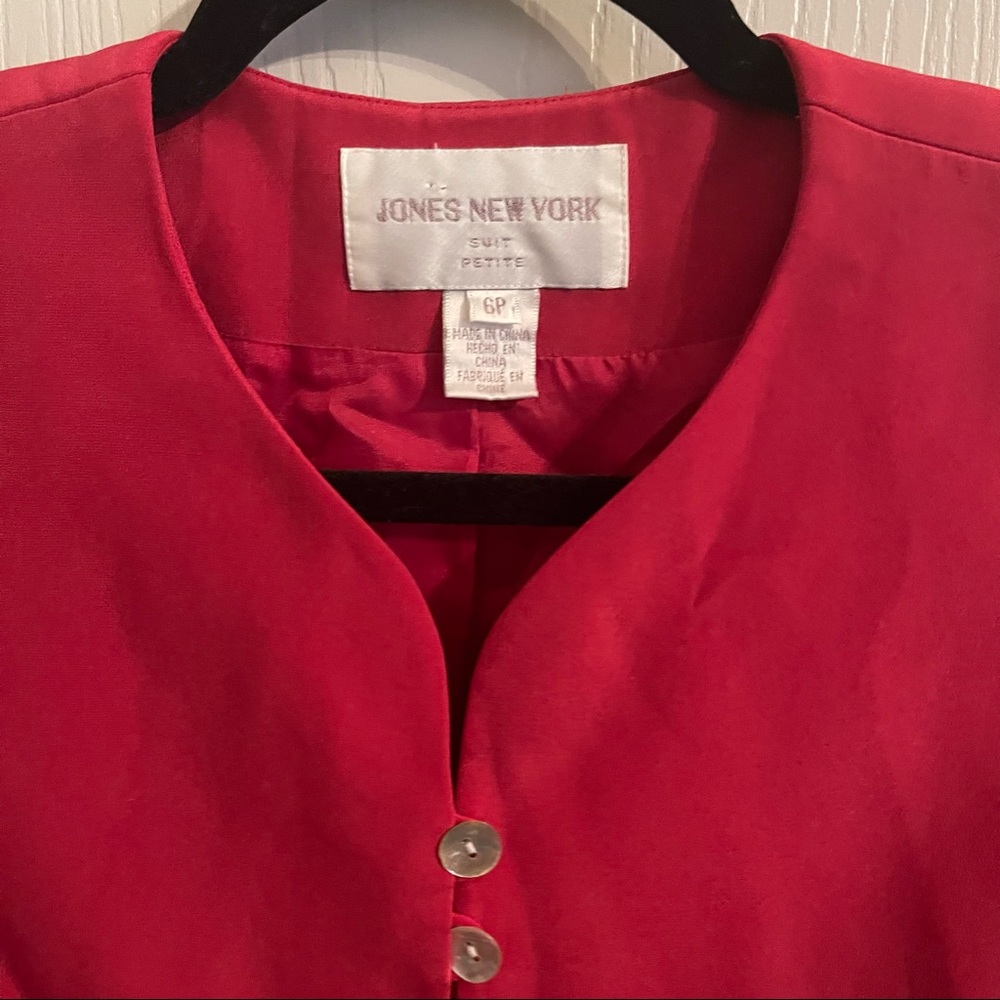 Jones of New York 100%Silk skirt set